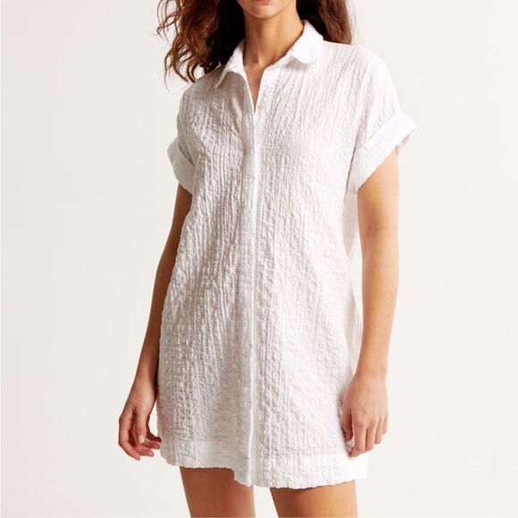 Abercrombie & Fitch Dresses & Skirts - NWT Abercrombie & Fitch White Textured Button Through Shirt Dress